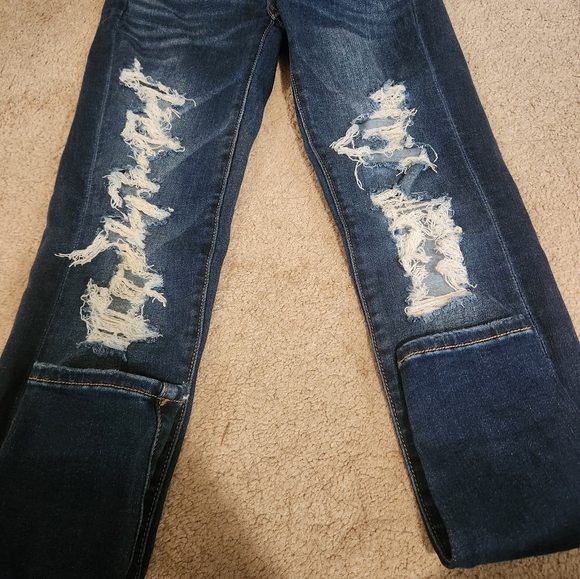 Distressed Blue Jeans - Picture 5 of 5